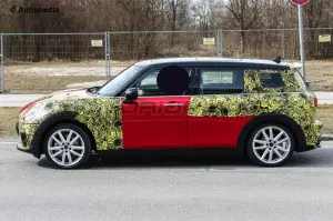 MINI Clubman Cooper e Cooper S con JCW styling kit - Foto spia 24-03-2015 - 13