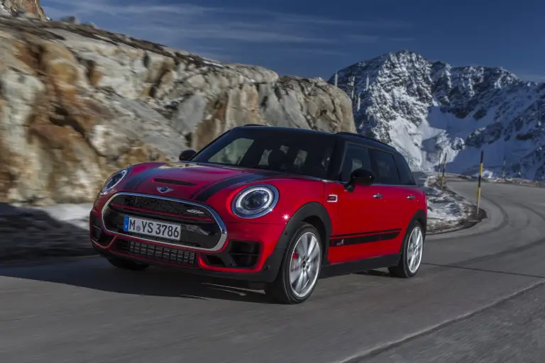 MINI Clubman John Cooper Works 2017 - 29