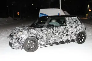 Mini Cooper 2013 - Foto spia 13-01-2012 - 7
