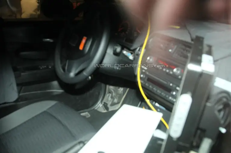 Mini Cooper 2013 - Foto spia 13-01-2012 - 9