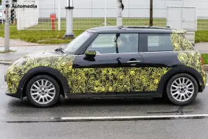 MINI Cooper 2013 - Foto spia 24-09-2013