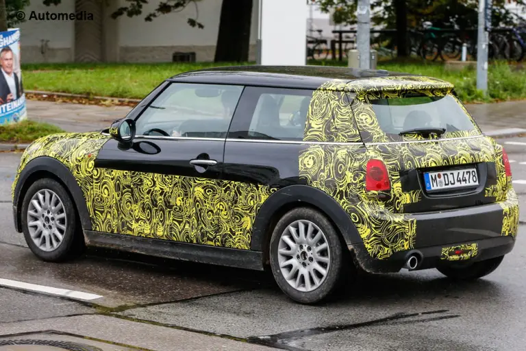 MINI Cooper 2013 - Foto spia 24-09-2013 - 4