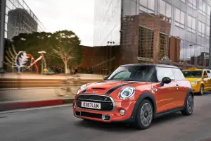 MINI Cooper 2018