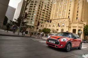 MINI Cooper 2018