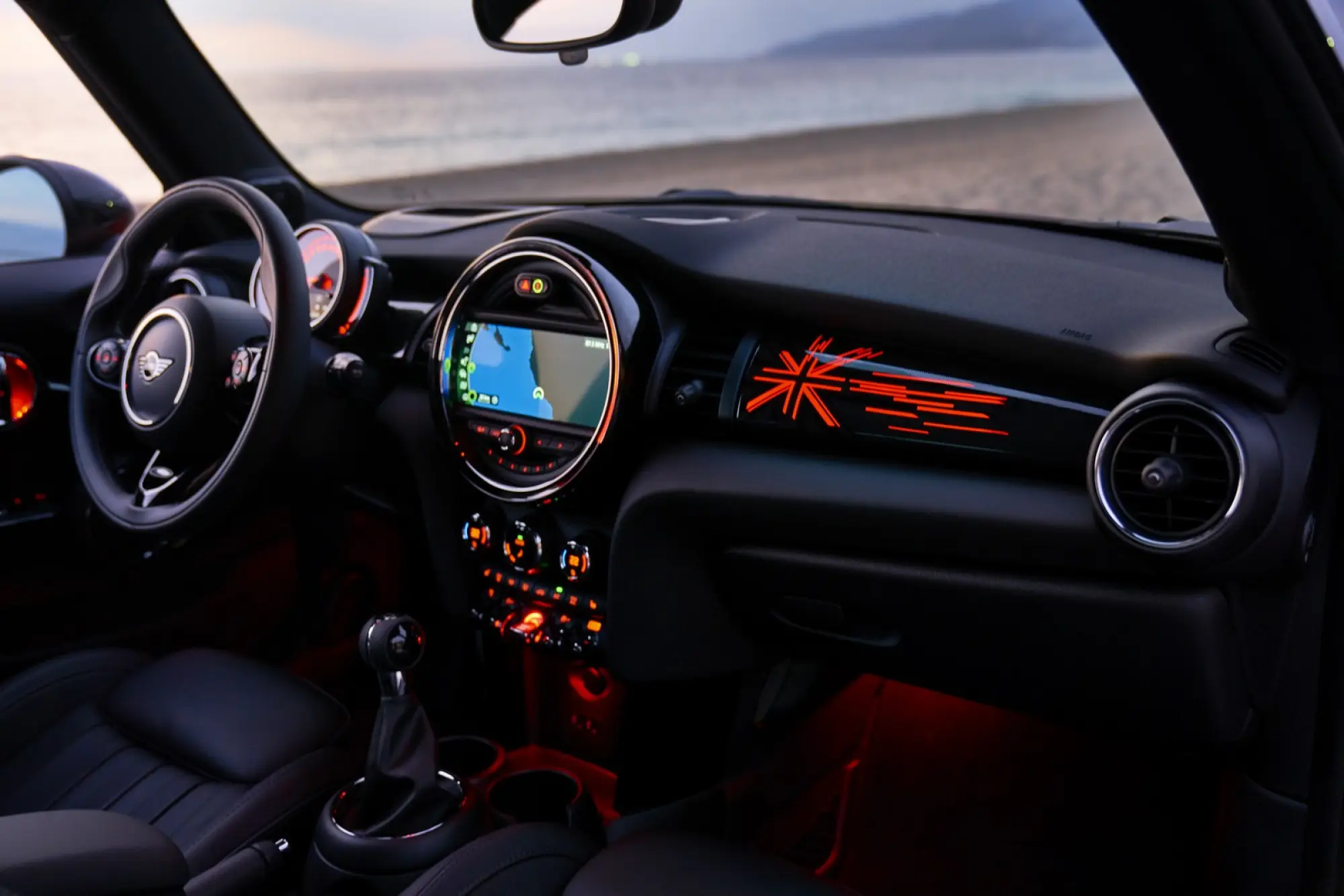 MINI Cooper 2018 - 136