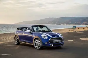 MINI Cooper 2018