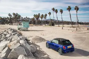 MINI Cooper 2018