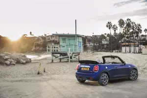 MINI Cooper 2018