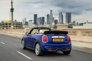 MINI Cooper 2018