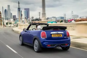 MINI Cooper 2018