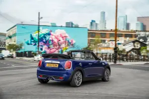 MINI Cooper 2018