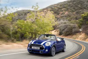 MINI Cooper 2018