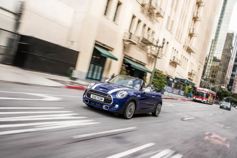 MINI Cooper 2018 - 220