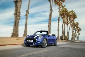 MINI Cooper 2018