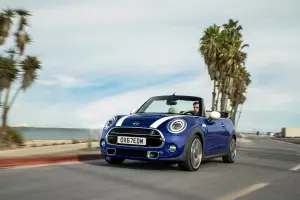 MINI Cooper 2018