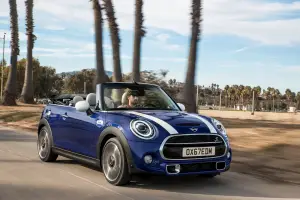 MINI Cooper 2018