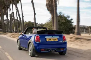 MINI Cooper 2018