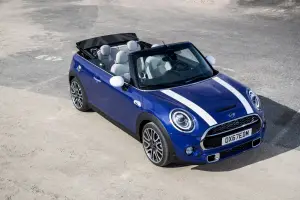 MINI Cooper 2018