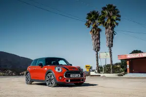 MINI Cooper 2018