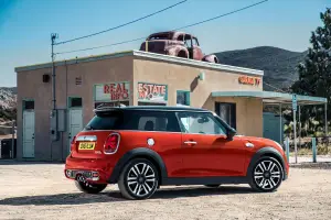 MINI Cooper 2018