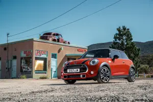 MINI Cooper 2018