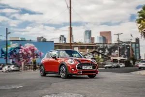 MINI Cooper 2018