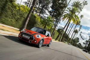 MINI Cooper 2018 - 320