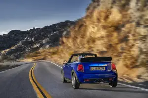 MINI Cooper 2018