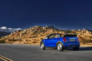 MINI Cooper 2018