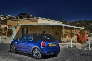 MINI Cooper 2018