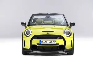 Mini Cooper 2021 - 173