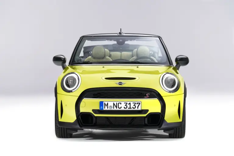 Mini Cooper 2021 - 173