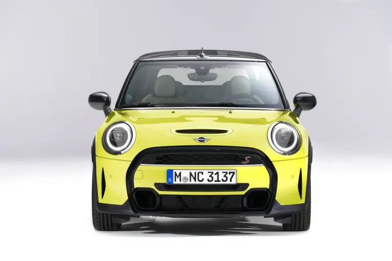 Mini Cooper 2021 - 174