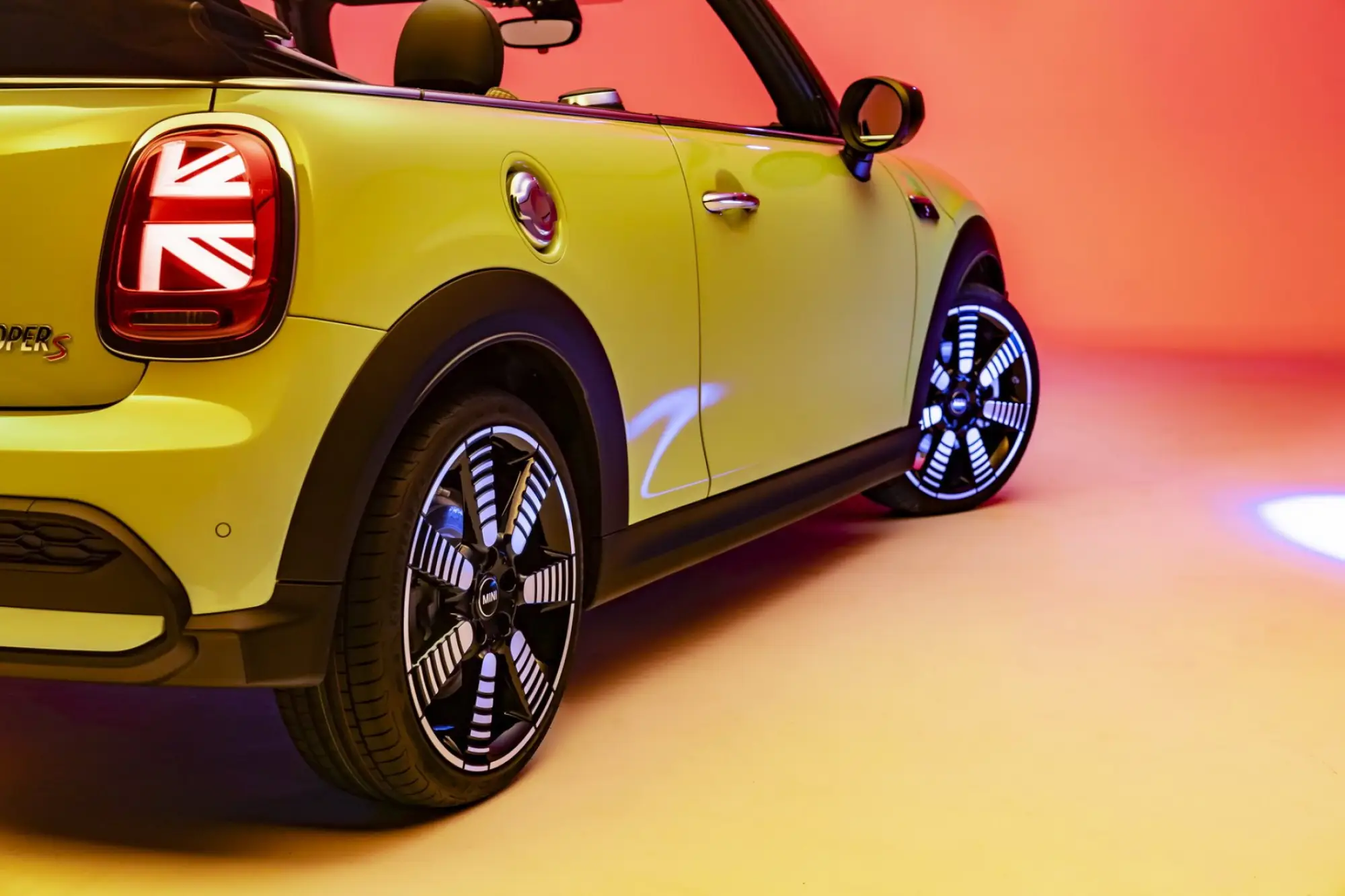 Mini Cooper 2021 - 64