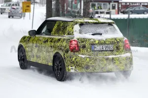 Mini Cooper 2023 - Foto Spia 05-04-2022 - 1