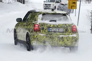 Mini Cooper 2023 - Foto Spia 05-04-2022 - 7