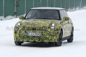 Mini Cooper 2023 - Foto Spia 05-04-2022 - 6