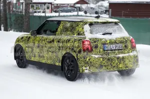 Mini Cooper 2023 - Foto Spia 05-04-2022 - 9