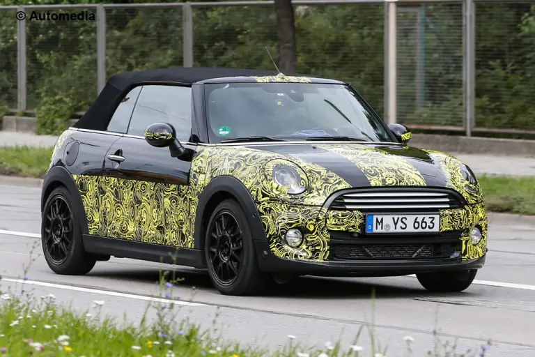 MINI Cooper Cabrio 2015 - Foto spia 08-09-2014 - 1