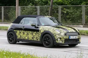 MINI Cooper Cabrio 2015 - Foto spia 08-09-2014