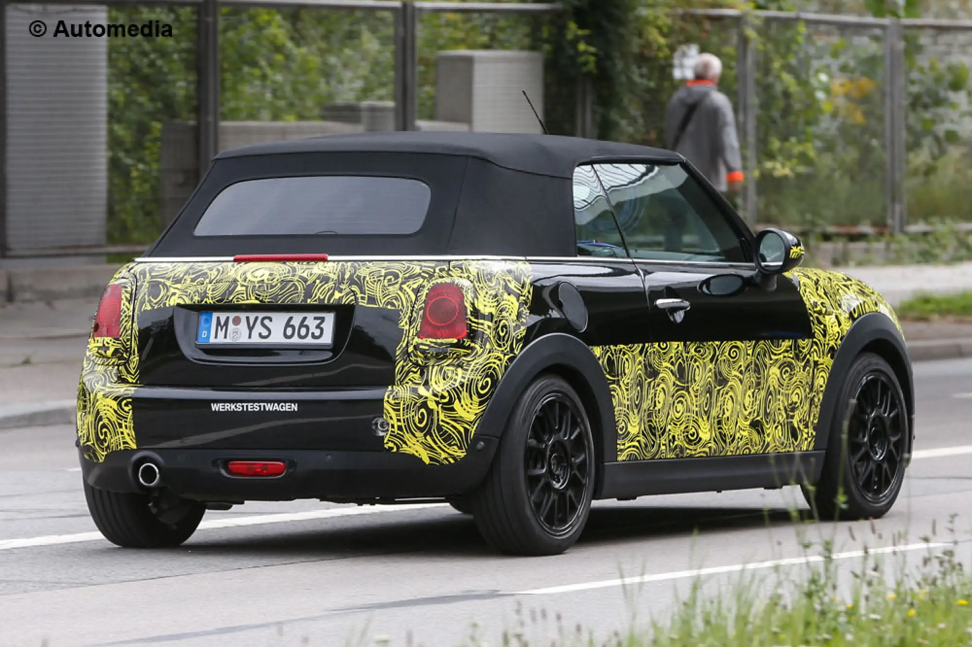 MINI Cooper Cabrio 2015 - Foto spia 08-09-2014 - 5