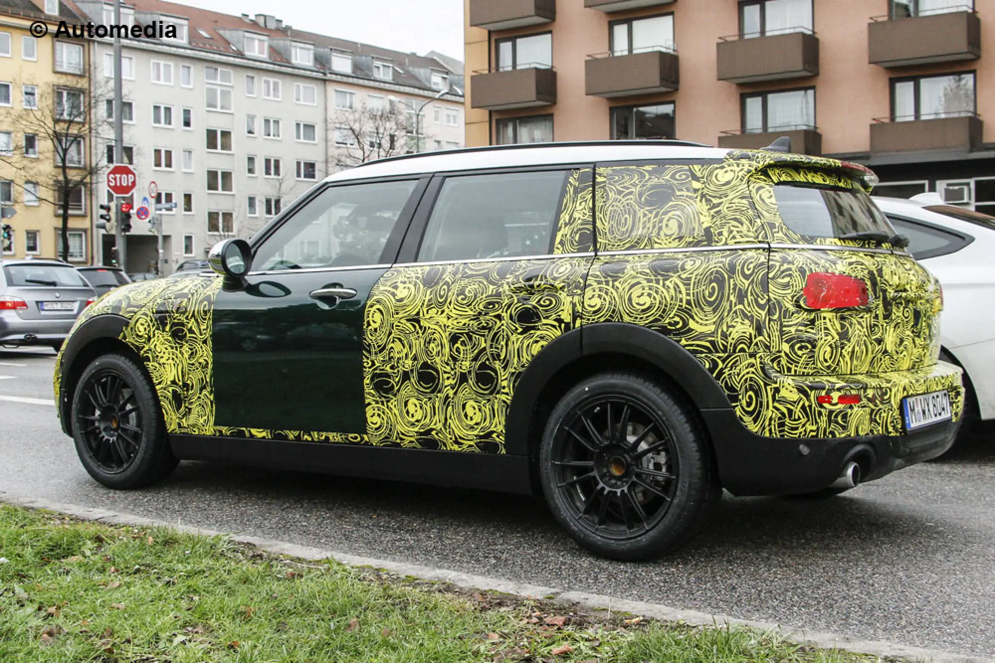 MINI Cooper Cabrio e Clubman 2016 - Foto spia 09-01-2015 - 5