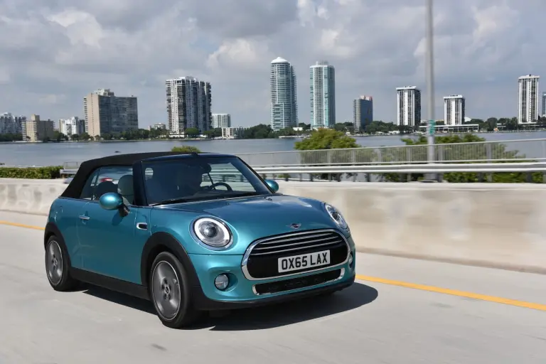 MINI Cooper Cabrio MY 2016 - 107