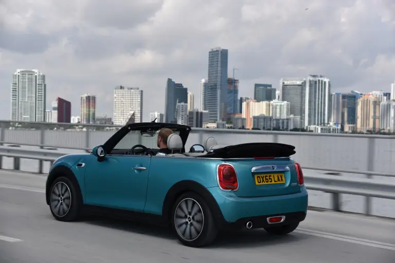 MINI Cooper Cabrio MY 2016 - 119