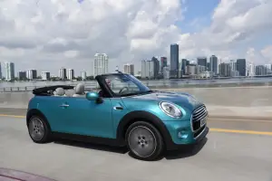 MINI Cooper Cabrio MY 2016 - 120