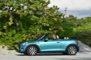 MINI Cooper Cabrio MY 2016 - 130