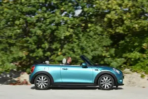 MINI Cooper Cabrio MY 2016 - 131