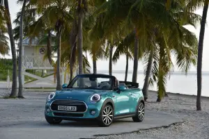 MINI Cooper Cabrio MY 2016 - 132