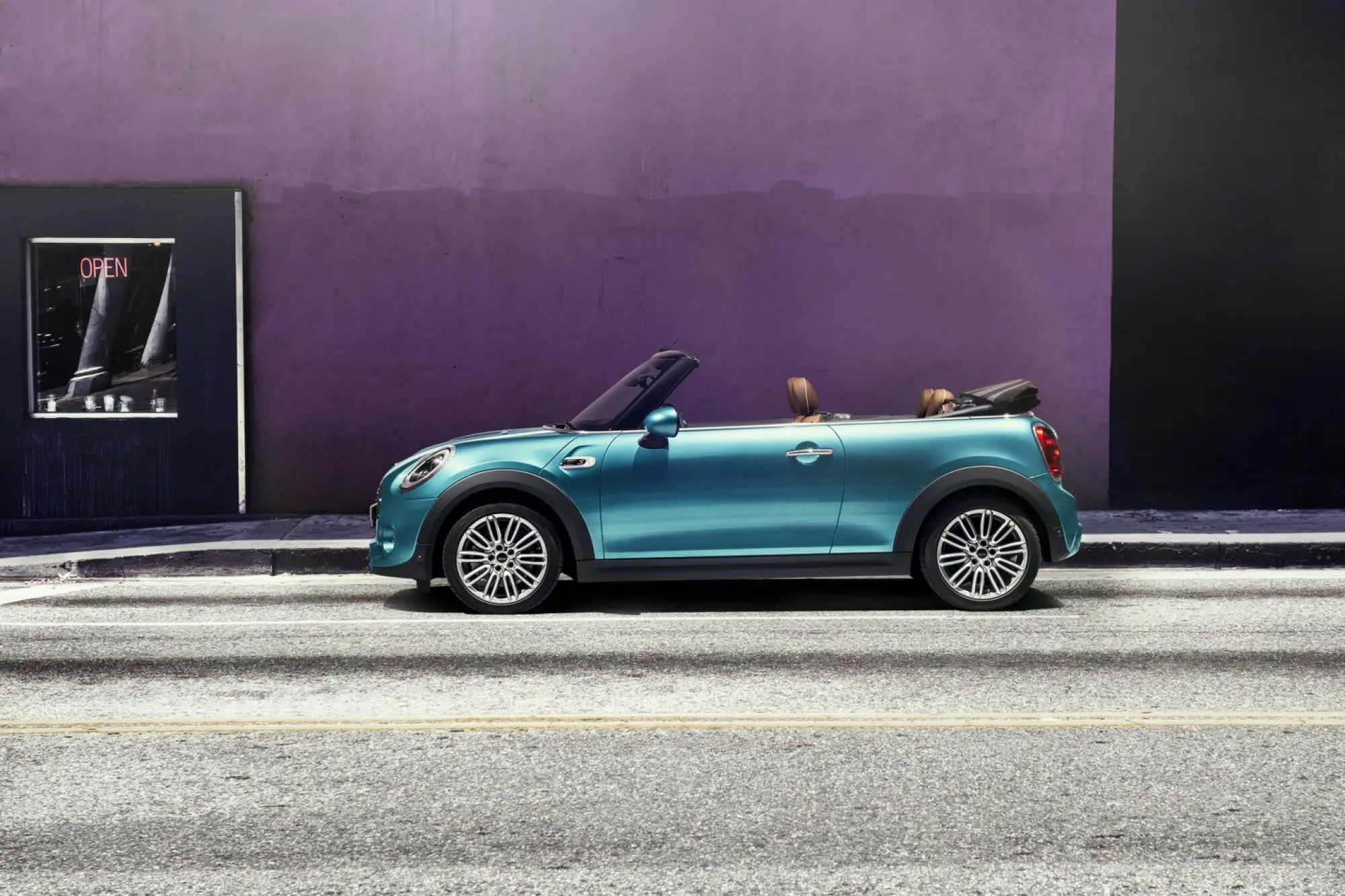 MINI Cooper Cabrio MY 2016 - 40