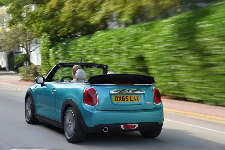 MINI Cooper Cabrio MY 2016 - 47